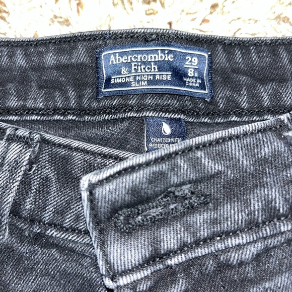Jeans - Picture 2 of 2